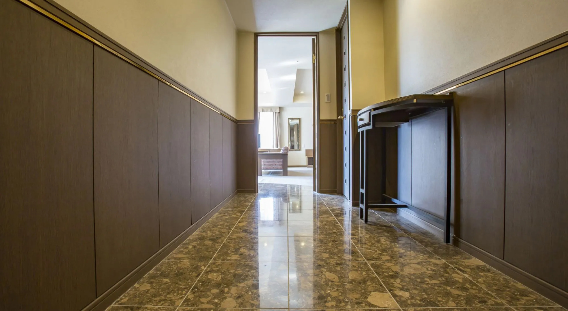 Karuizawa Club Hotel Karuizawa 1130 / Hewitt Resort