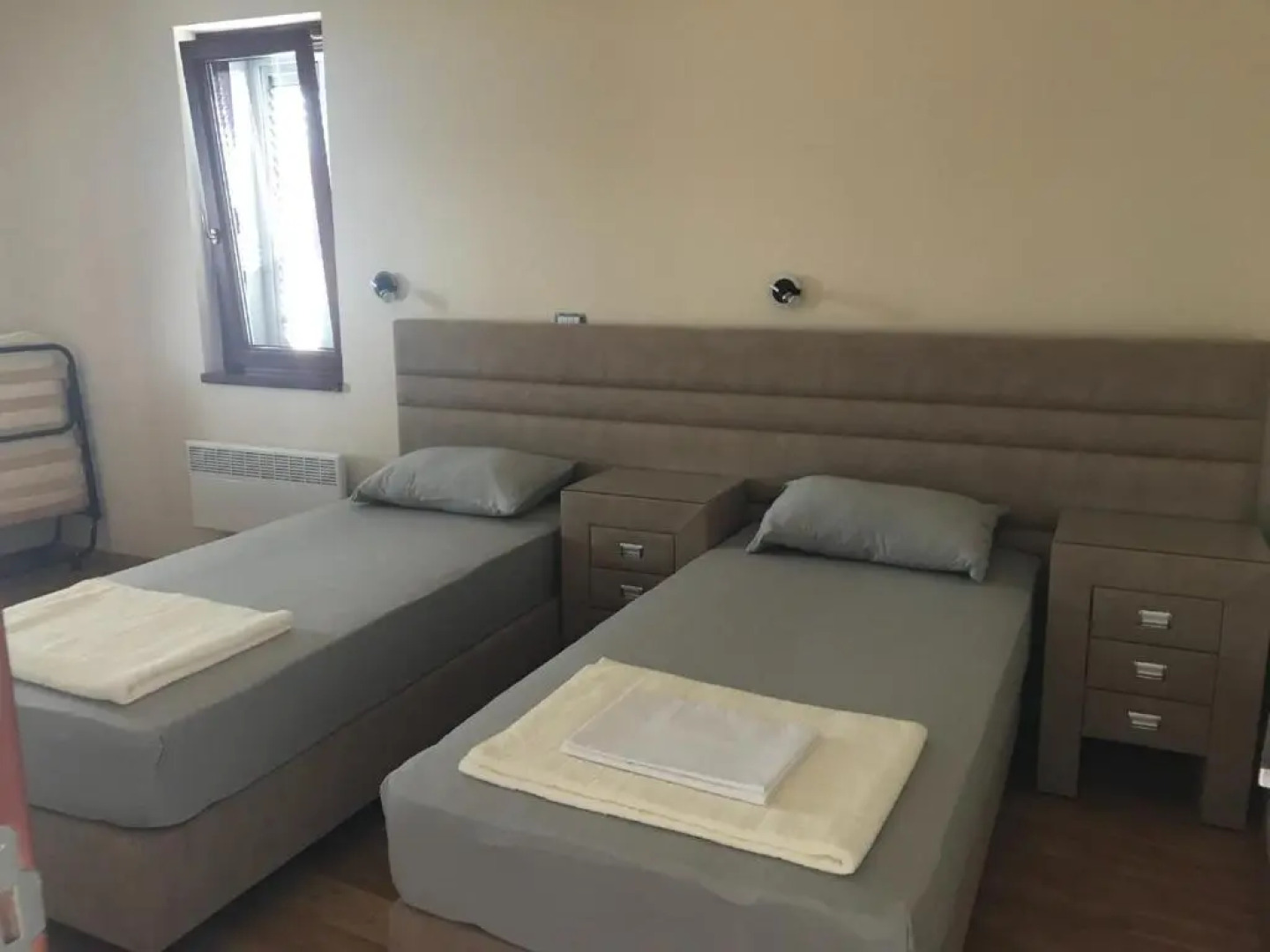 Admiral Gallery Apartments