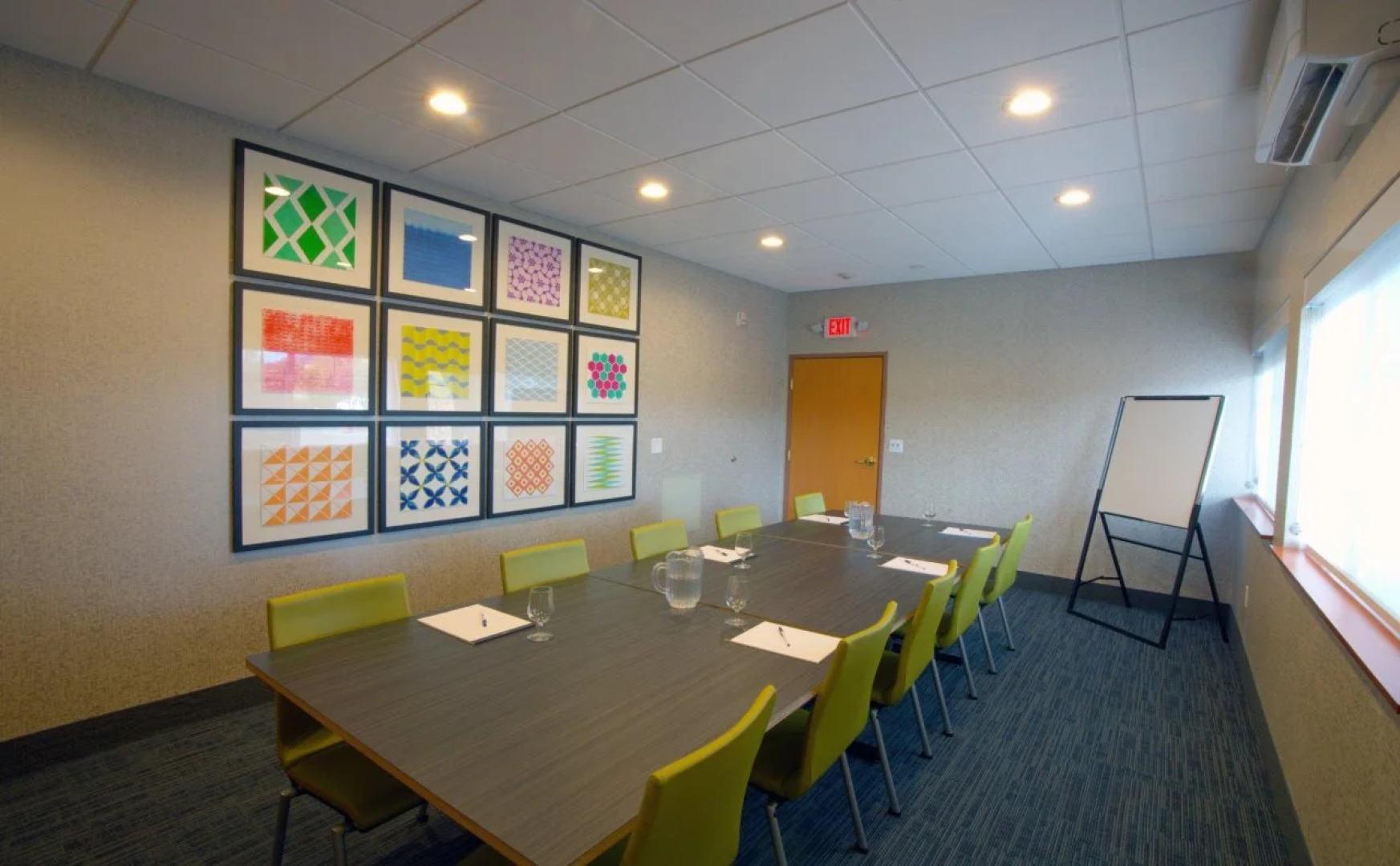 Holiday Inn Express & Suites Canyonville