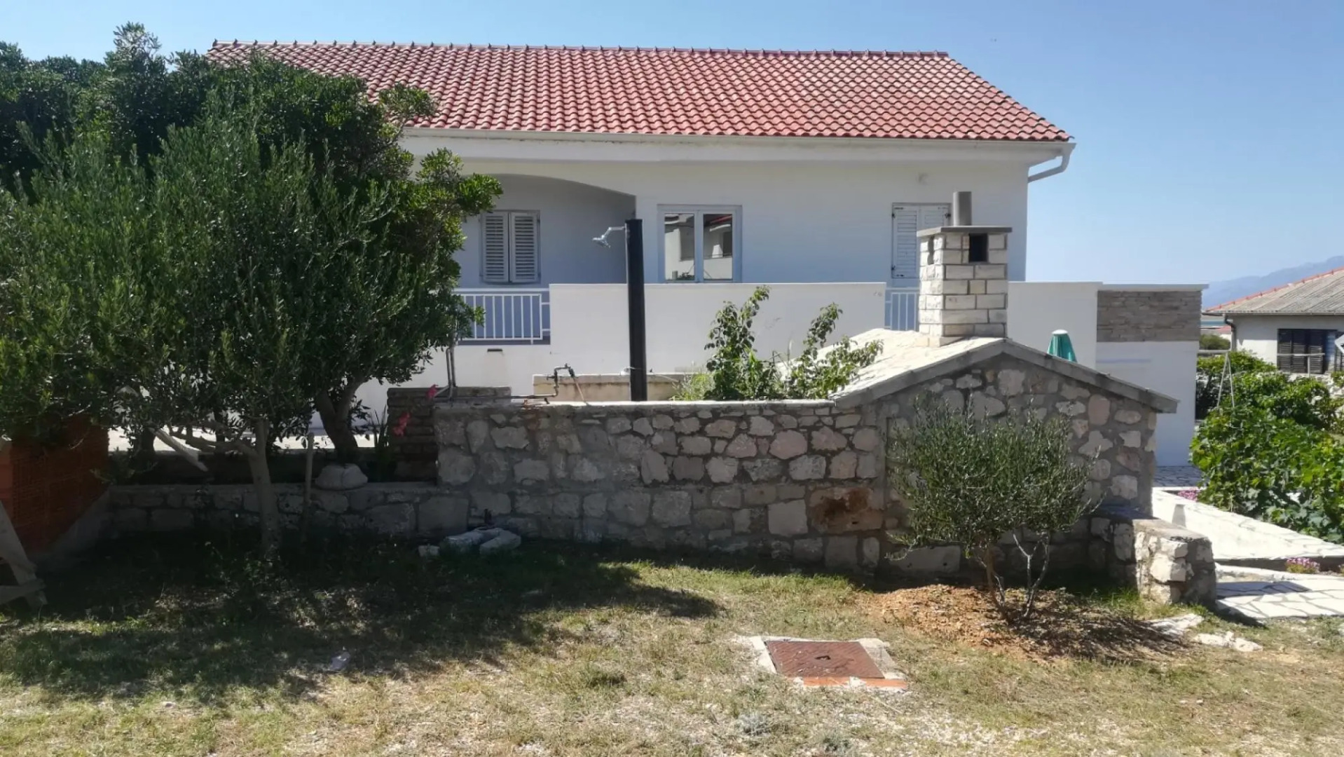 Mario - With Garden - A1