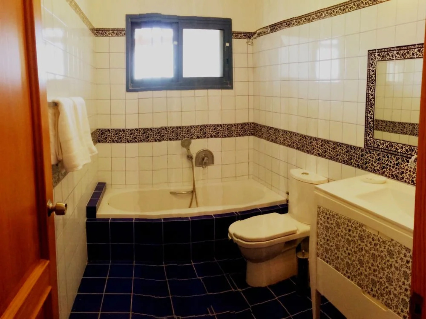 Ocean View With a Pool - 5 Bedroom House