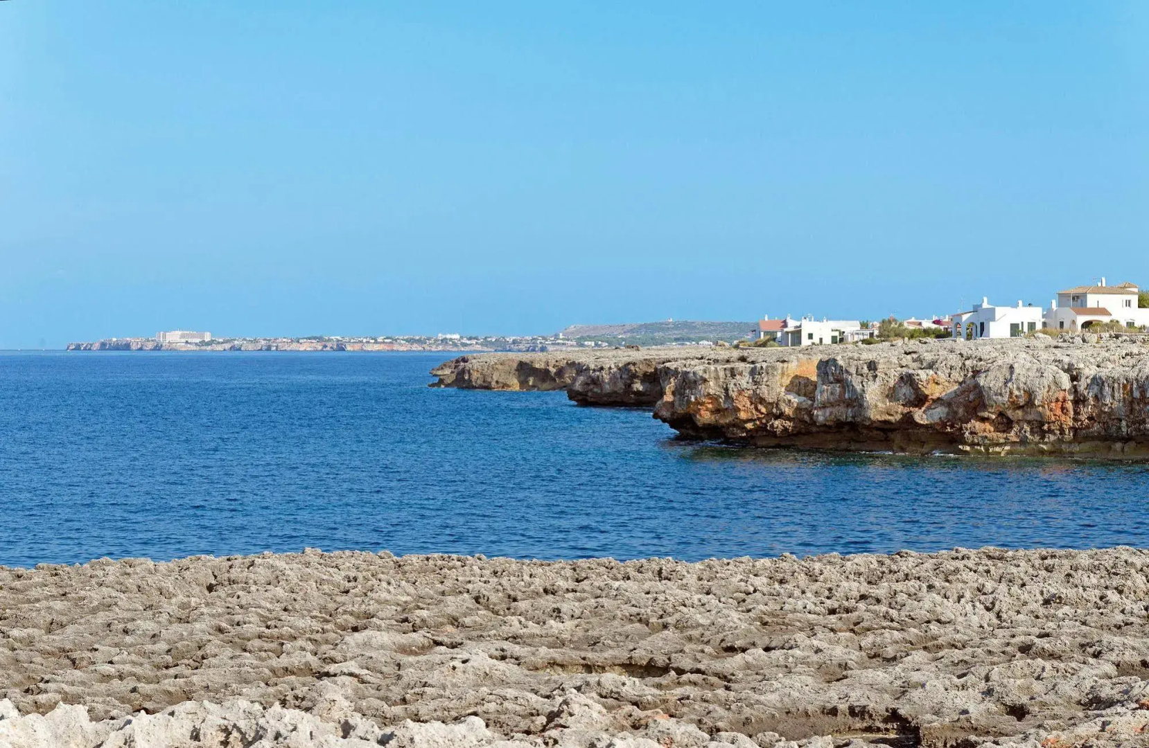 Apartamentos Cala Blanca