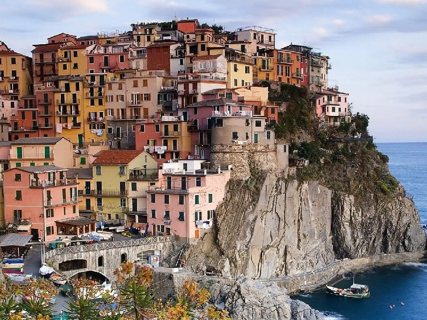 Holiday Home in Sesta Godano Near Lake