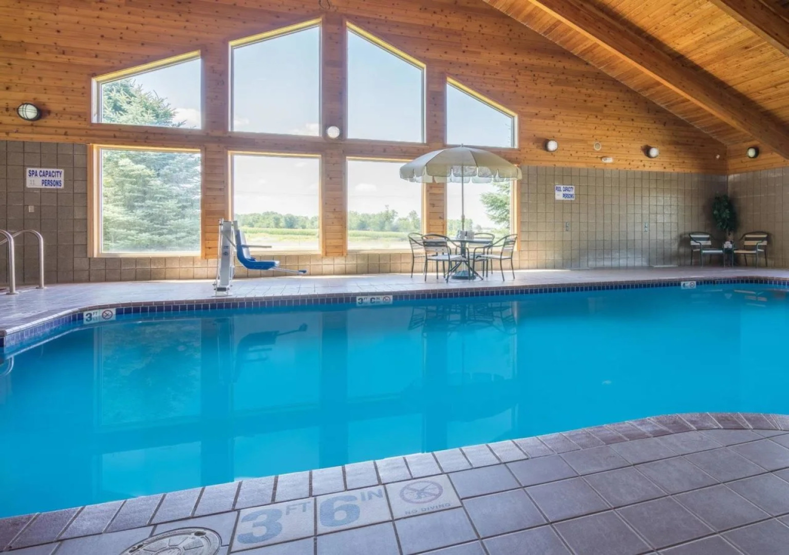 AmericInn by Wyndham Baldwin