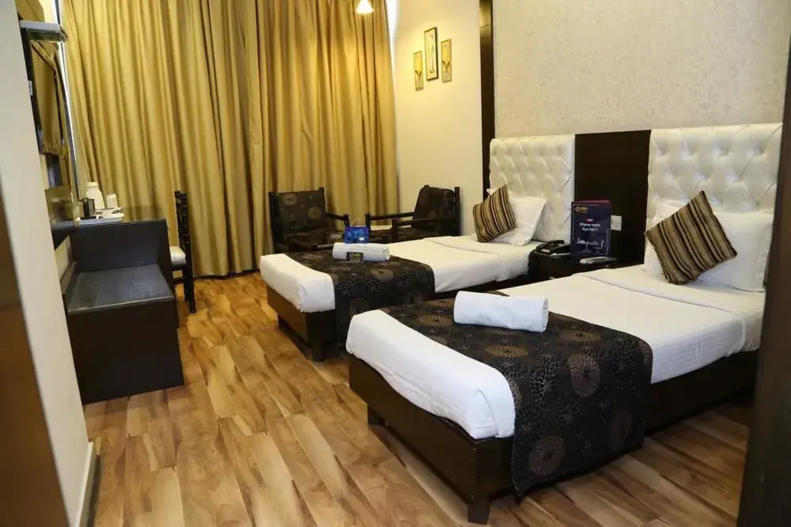 OYO 1832 Hotel Parbhat Inn