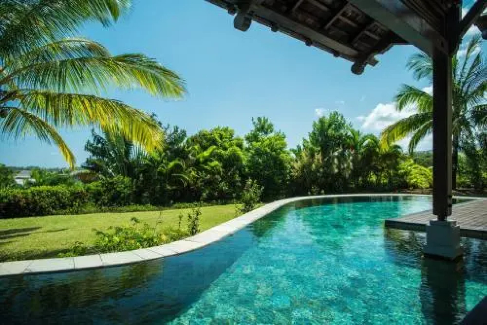 Villa Santara by Oazure 9-14 persons