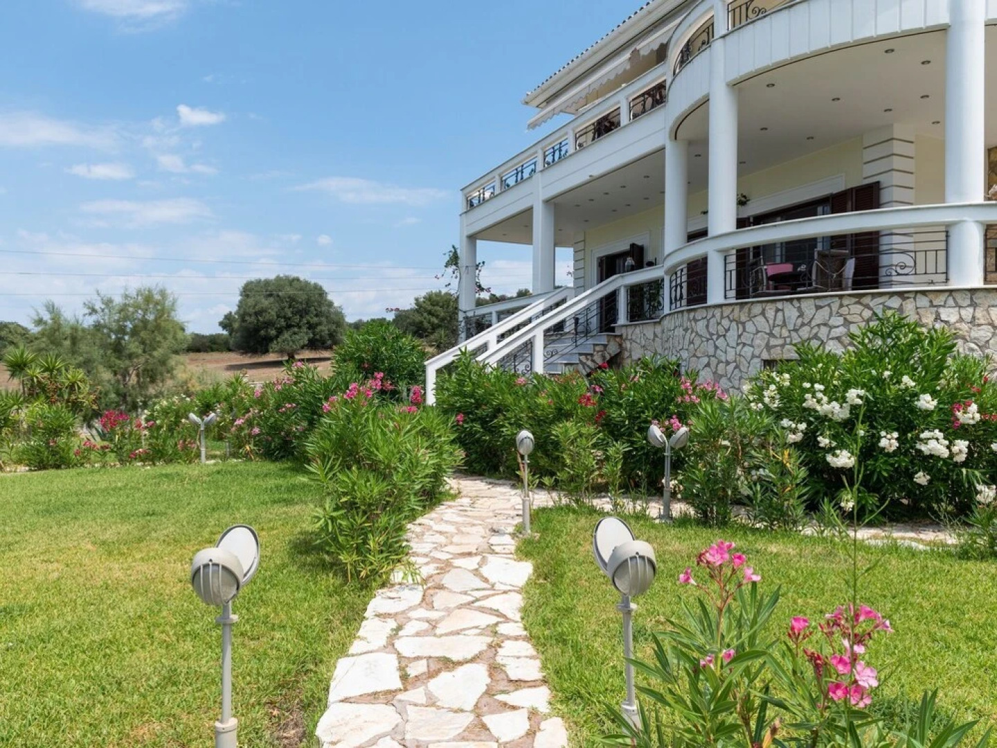 Swanky Holiday Home in Gourgovli With Private Swimming Pool