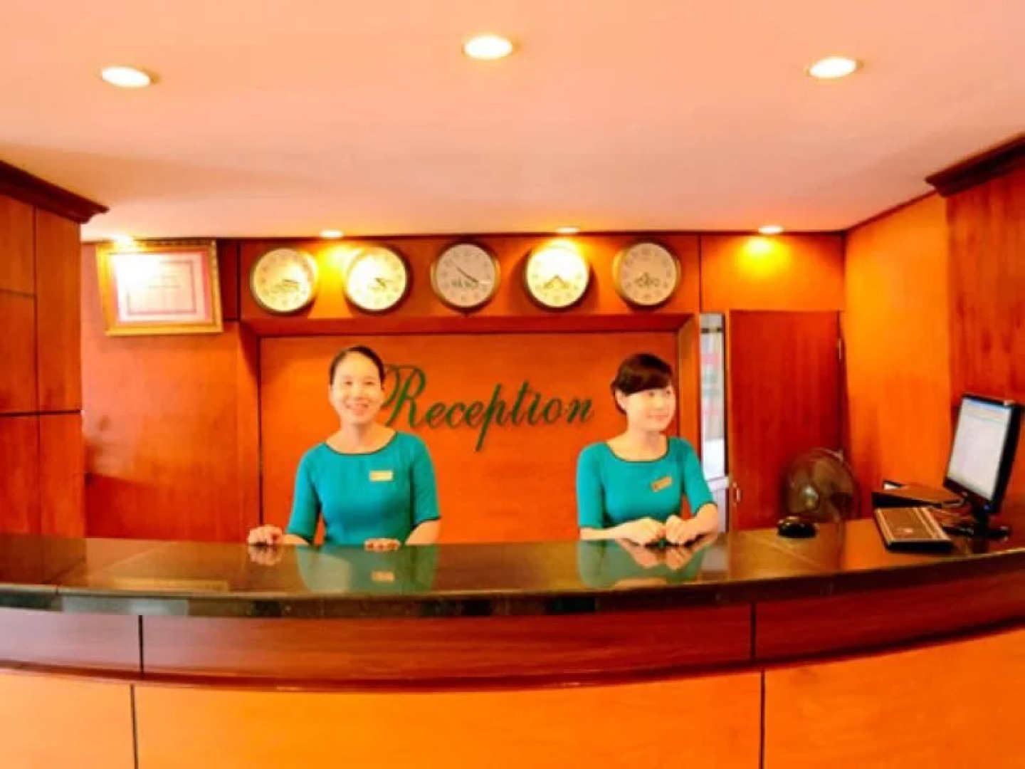 Huu Nghi Hotel