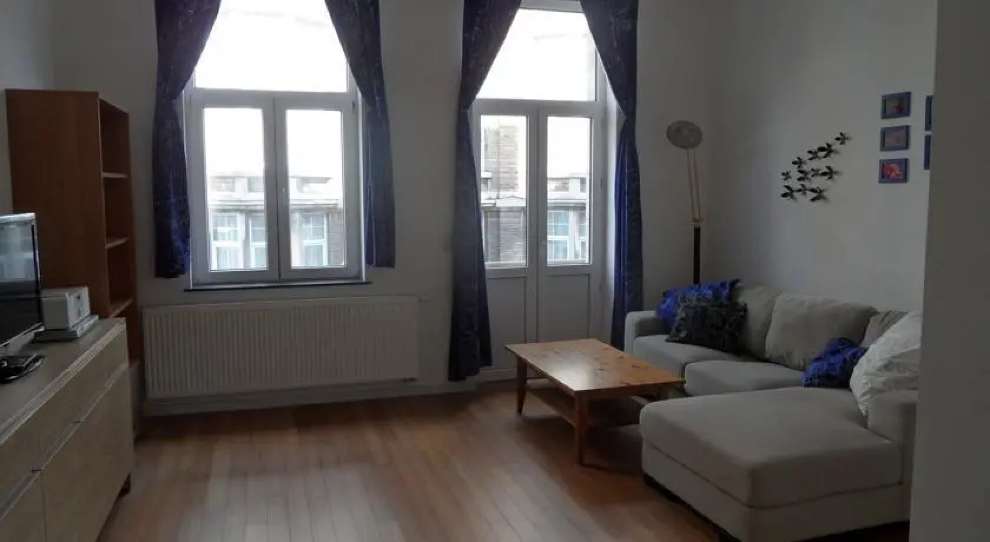 Apartment Tour & Taxis 1