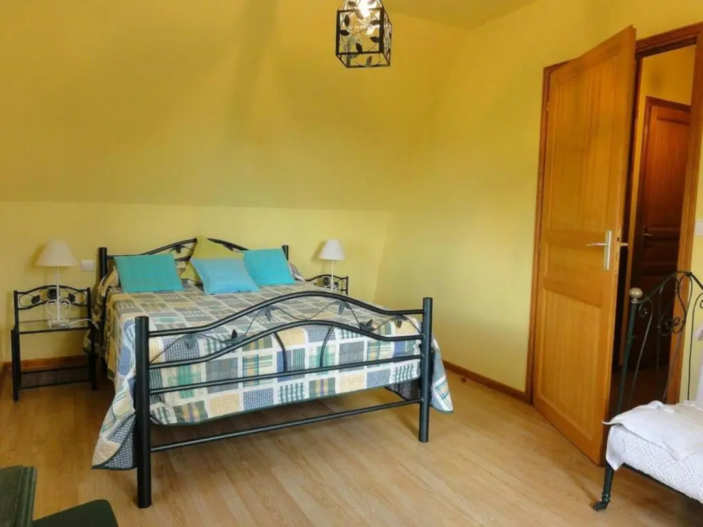 Gîte Salignac-Eyvigues, 3 pièces, 5 personnes - FR-1-616-5