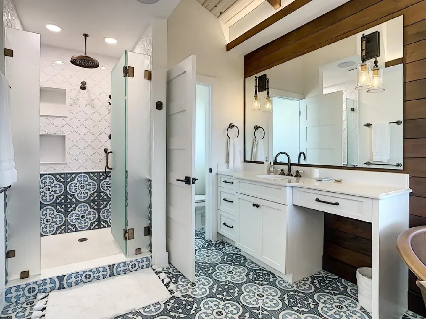 Enjoy the Best Time of the Year in Florida at Redfish Dance Riverfront Pool Home With Dock - 6958t