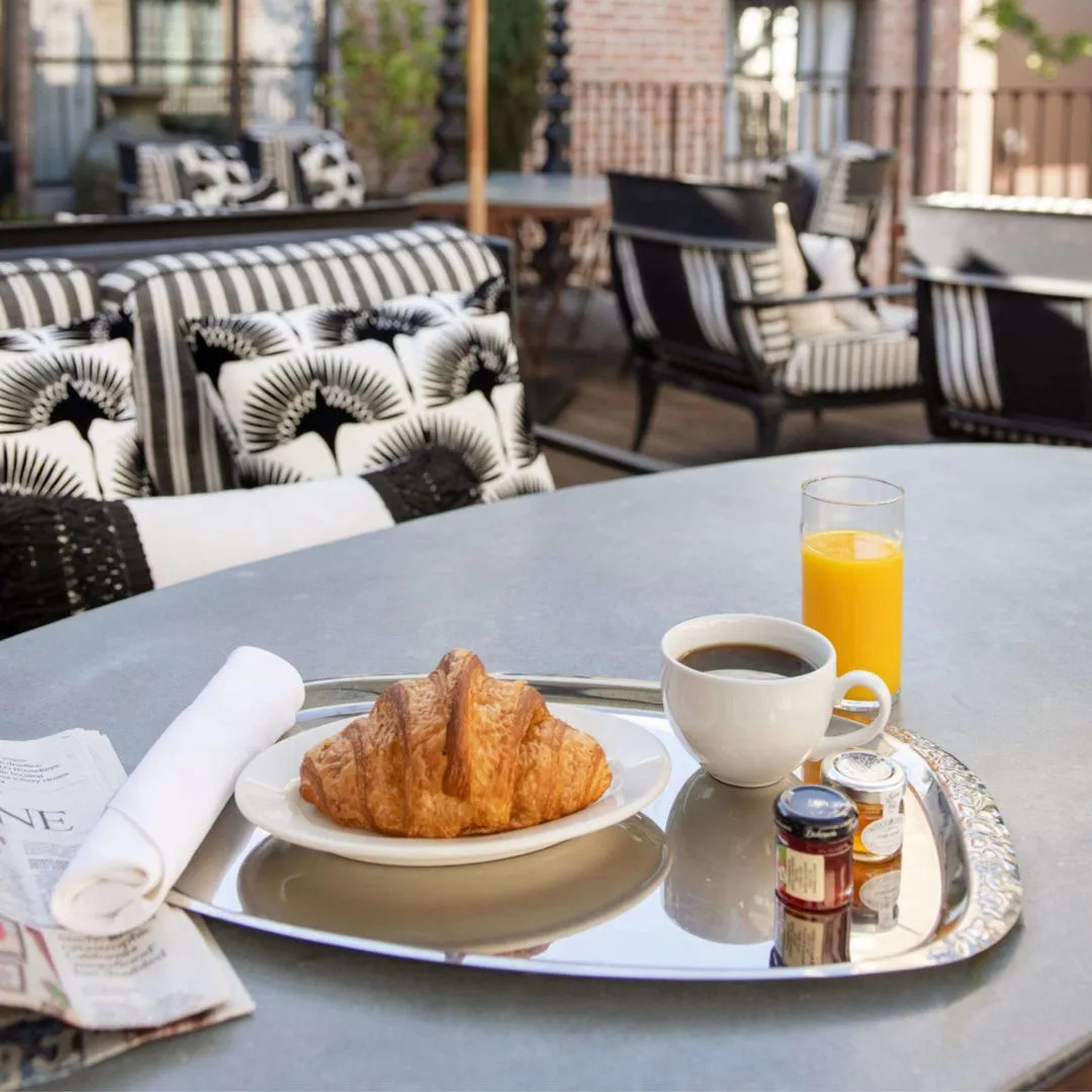 Granada Hotel & Bistro