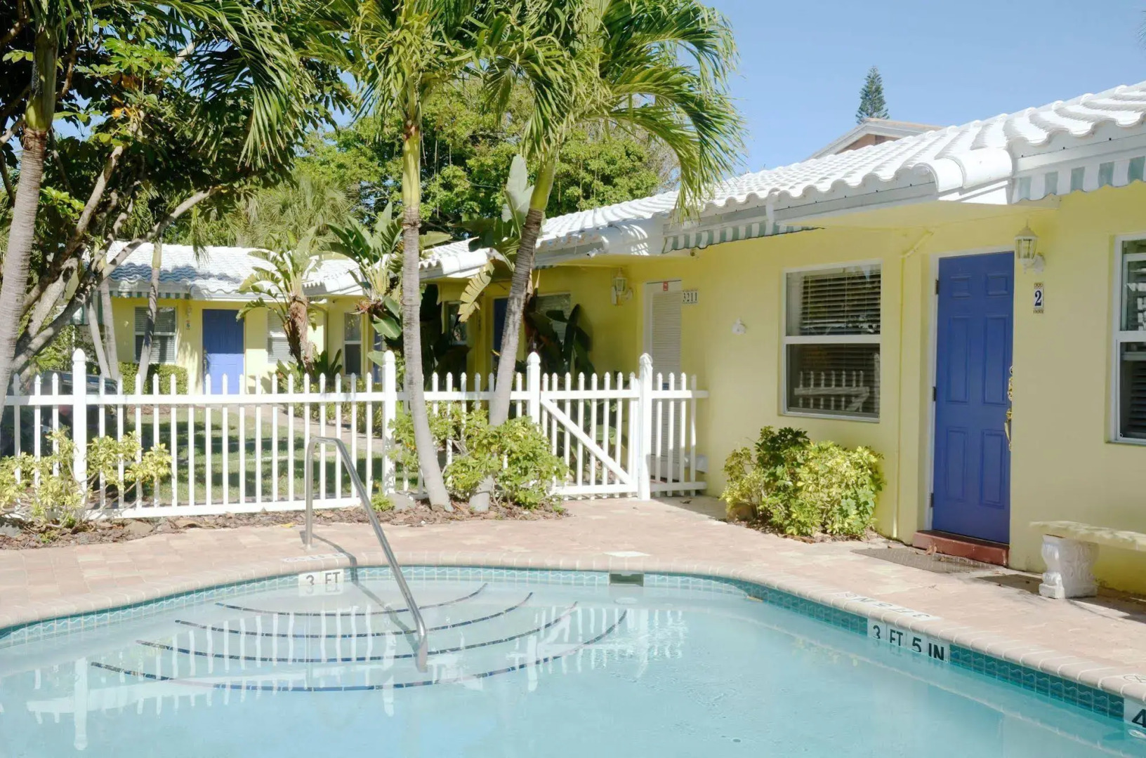 Bahama Beach Club Pompano