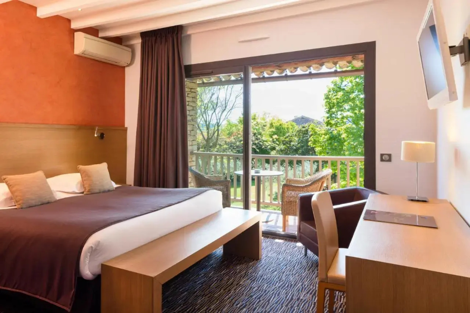 Hotel Carcarille - Restaurant le C