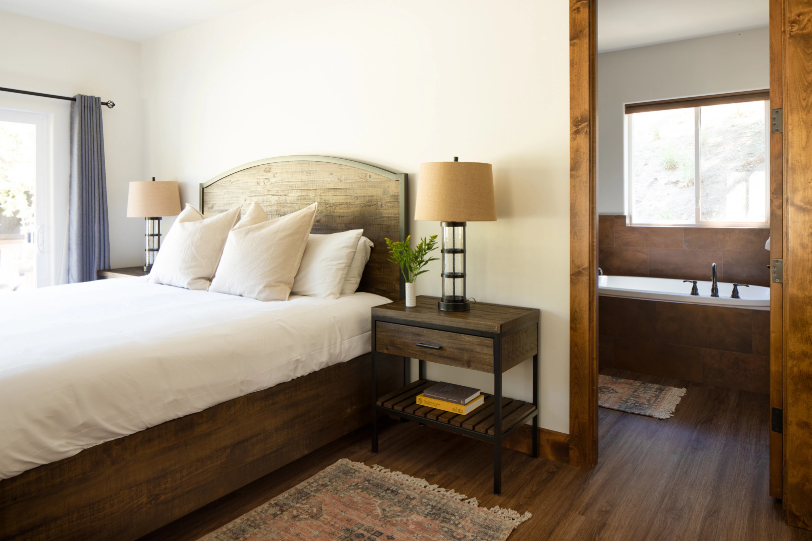 Emerson by AvantStay