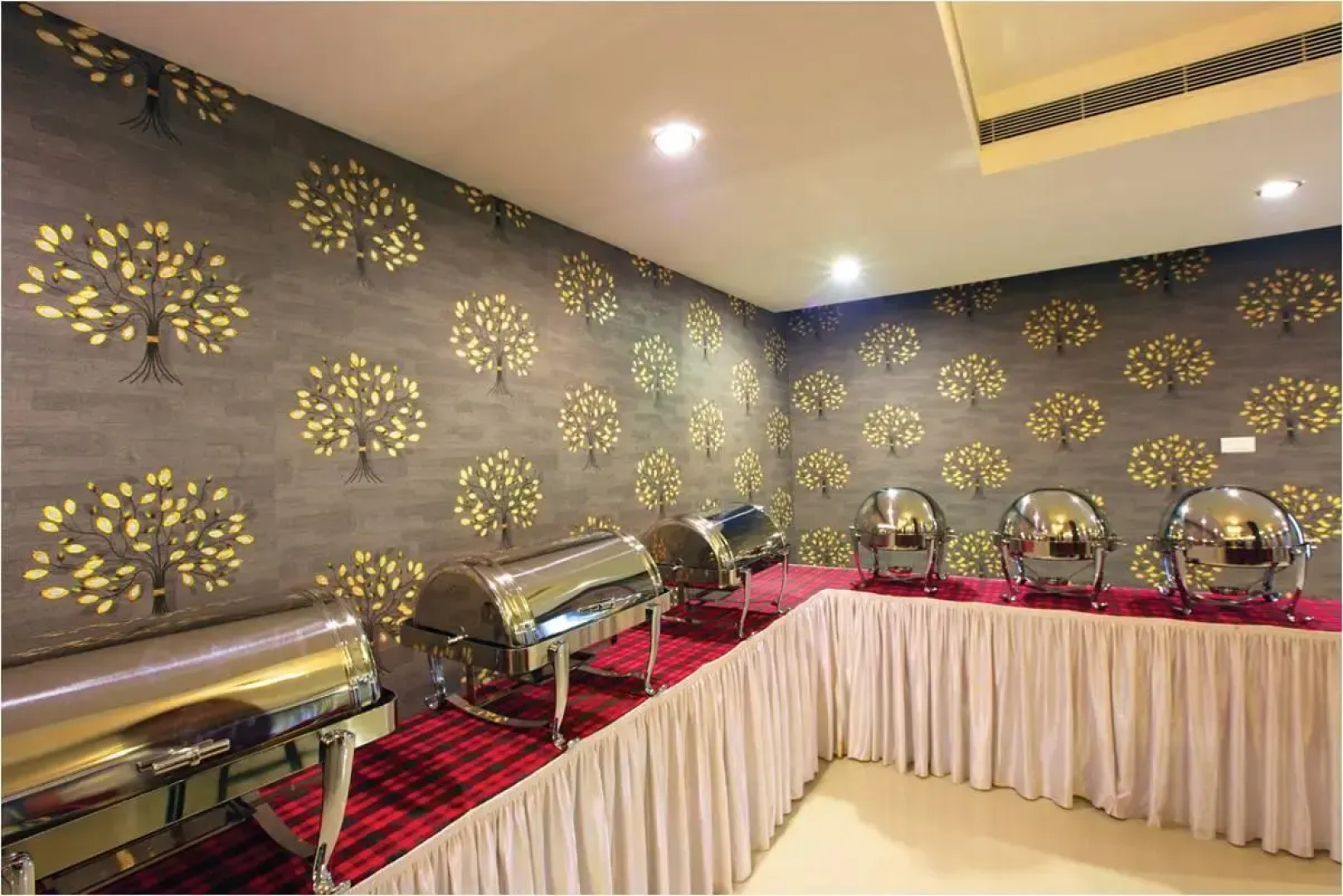 Hotel Vkj International