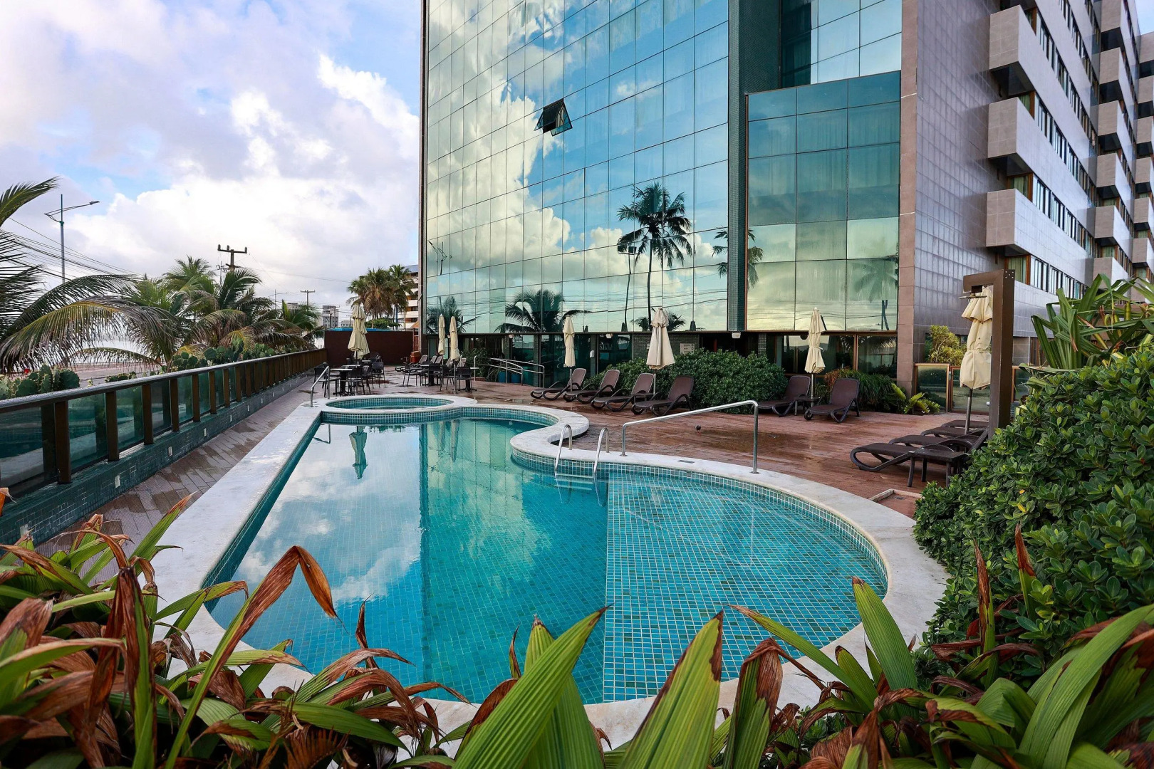 Ritz Suítes Flat de Temporada beira mar