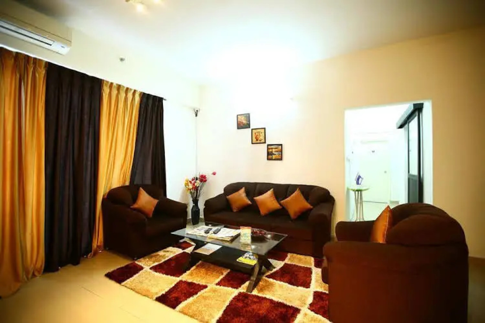 Apartment The Premium by OYO Rooms