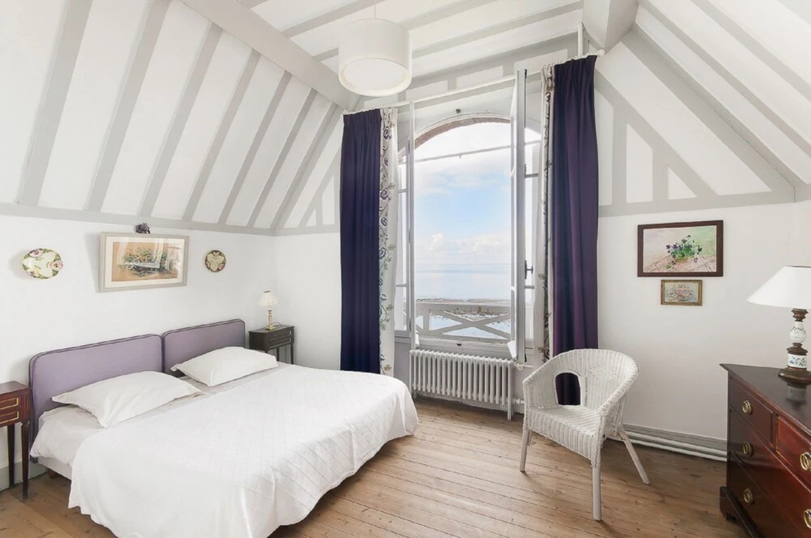 House With 8 Bedrooms in Grandcamp-maisy, With Wonderful sea View, Fur