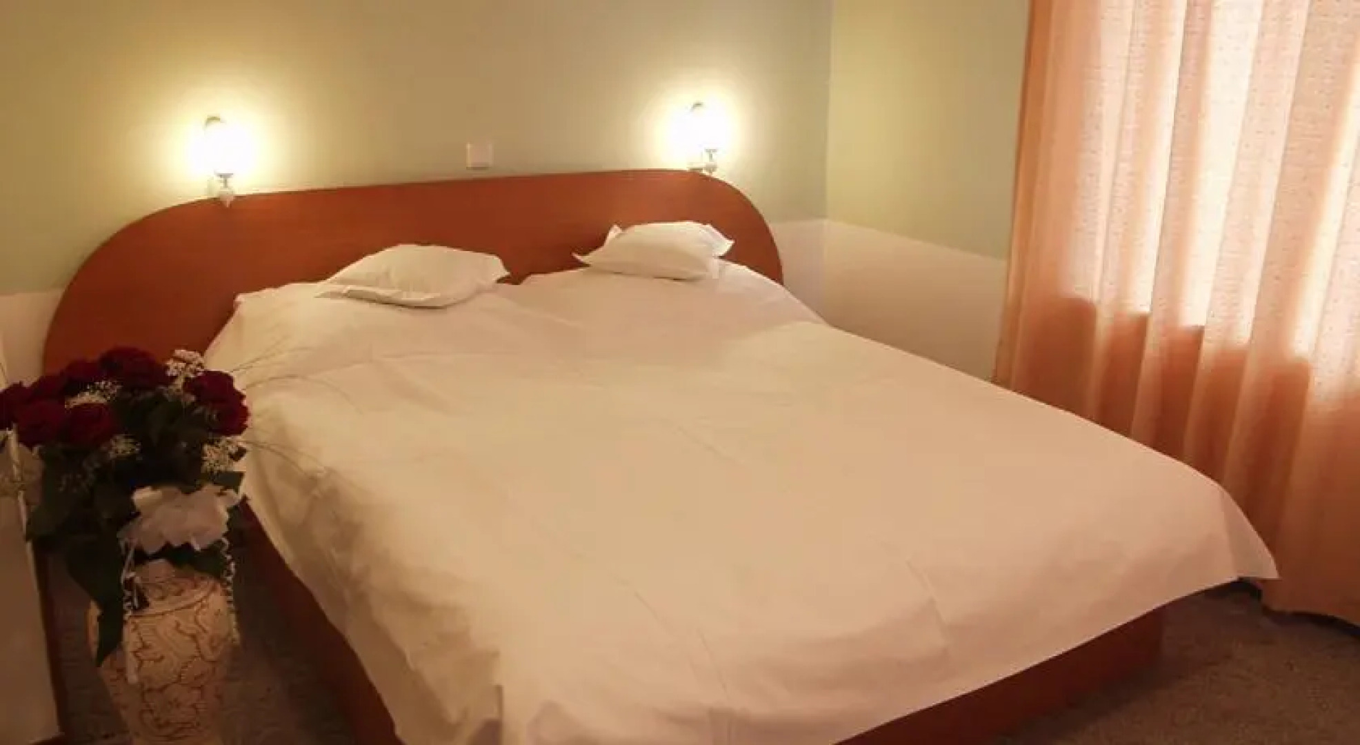 Complex Panoramic Holiday Predeal