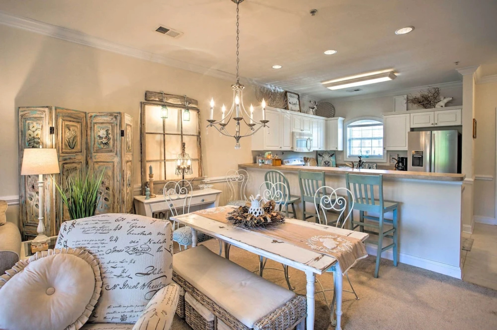 Little River Condo w/ Pool < 6 Mi to Beach!