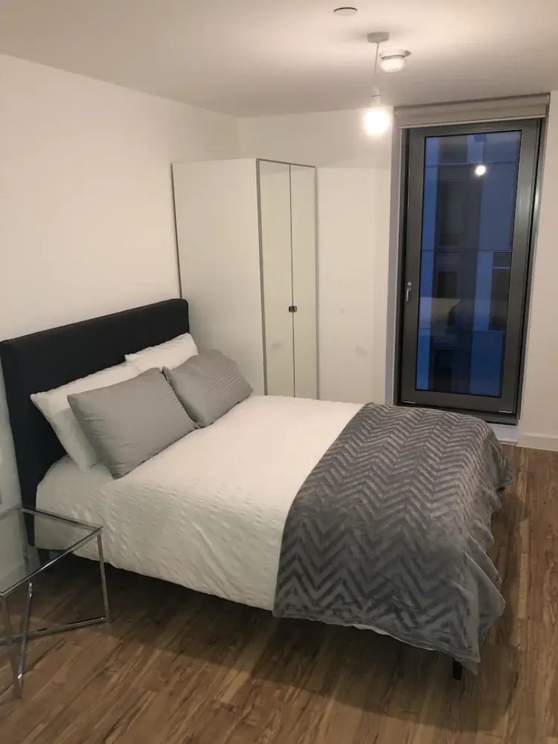 X1 Media City Tower II