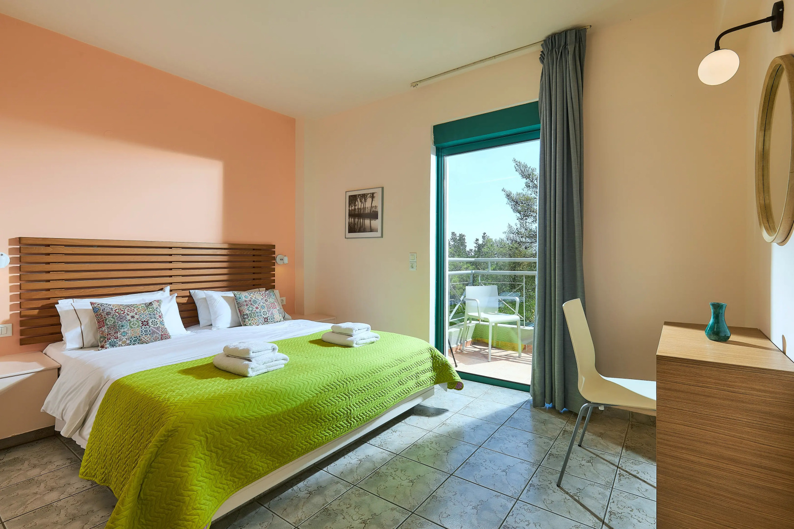 Bella Vista Hotel by Checkin