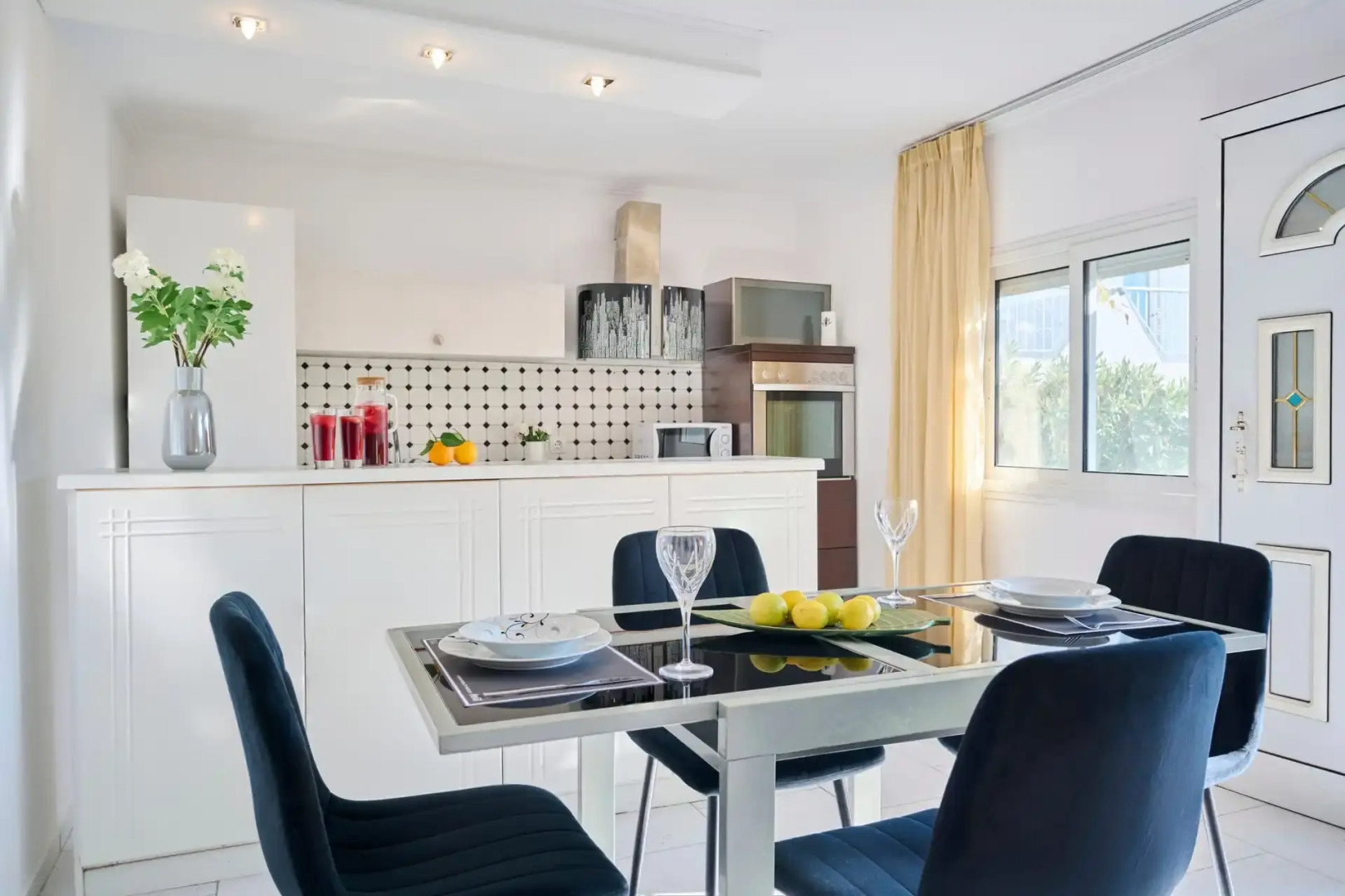 Evlogia Hotel Seafront & Annex by Greek Pride