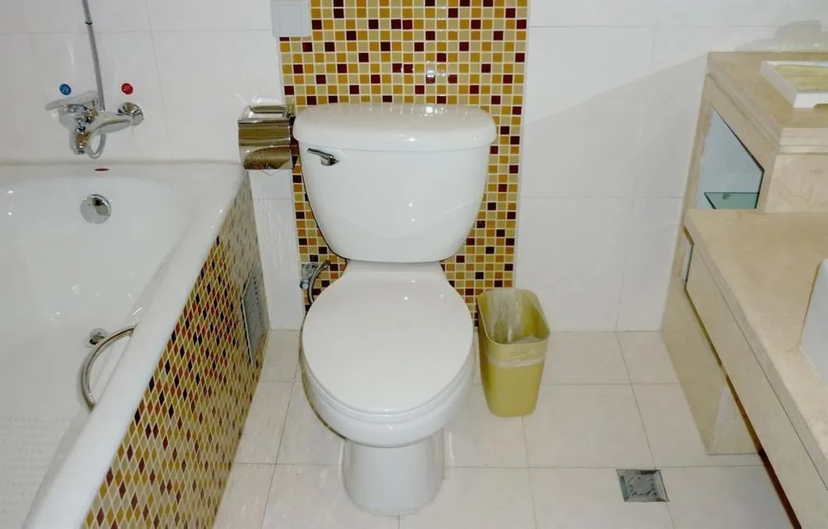 Taiyuan YueJia Hotel