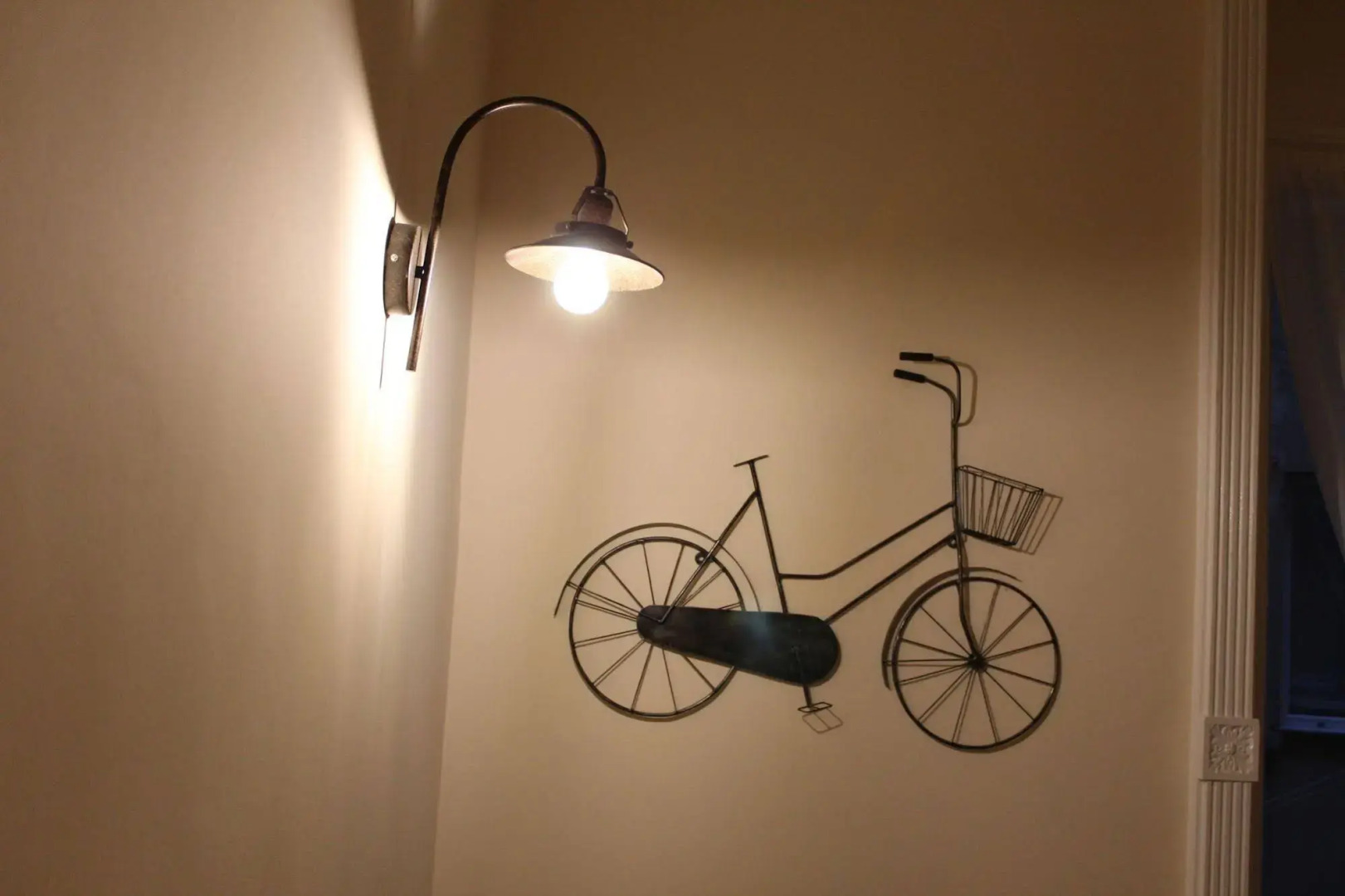 Victoria House Hostel