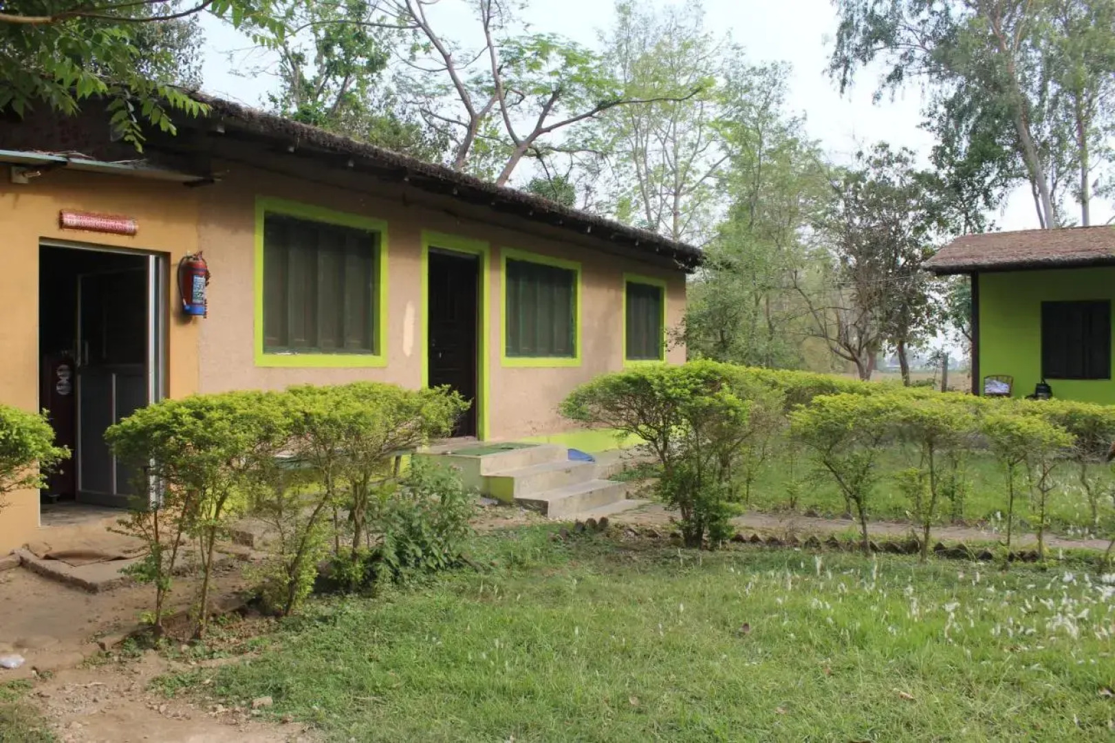 Suklaphanta Jungle Cottage