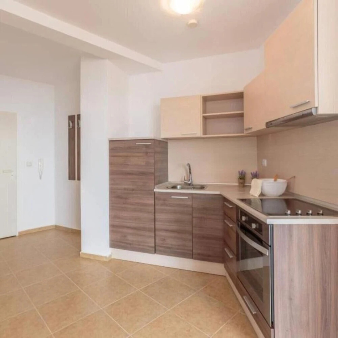 Charming 1-bed Apartment in Aheloy