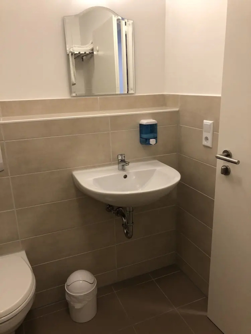 Stundenhotel Krieger