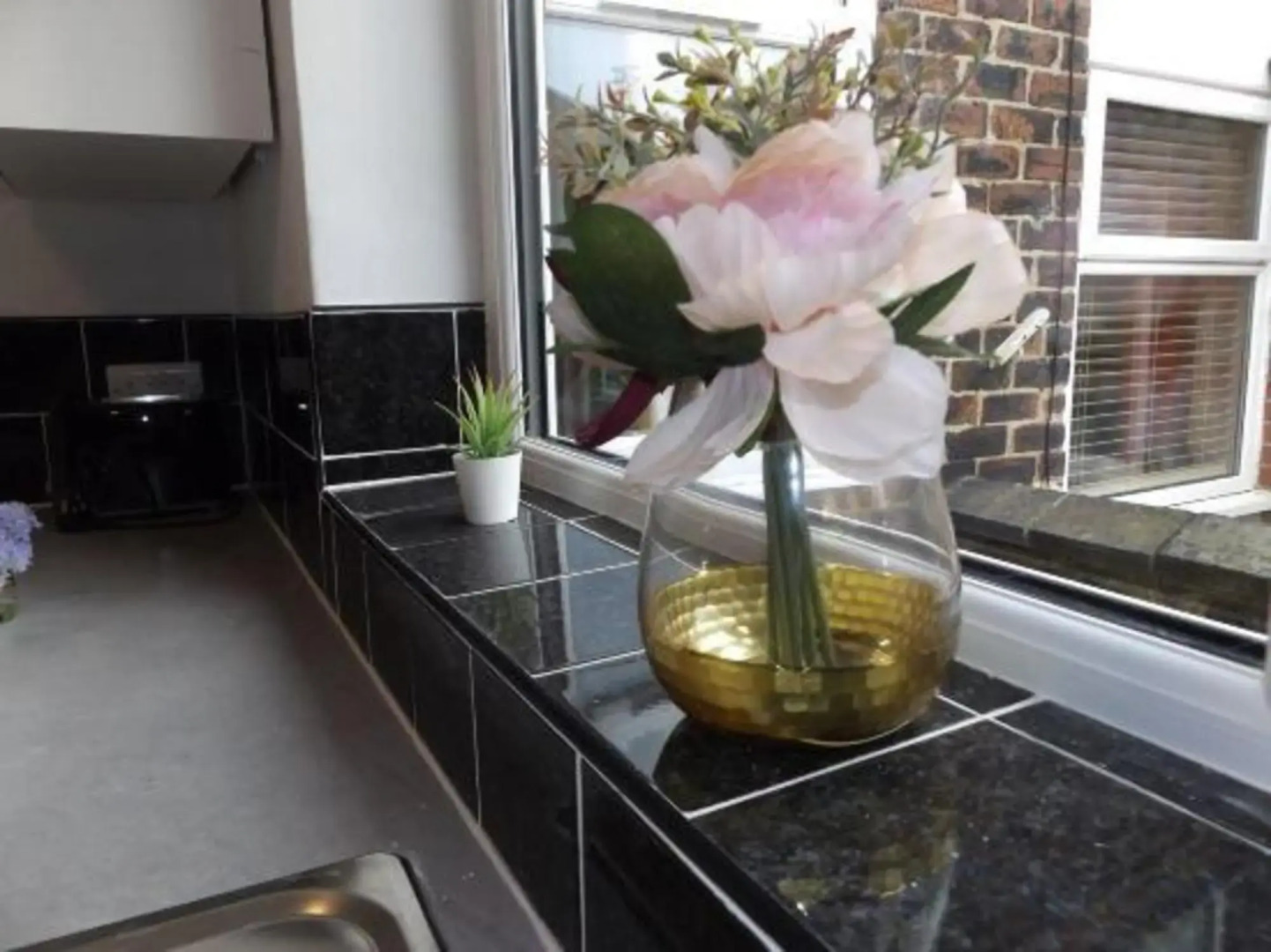 Forest Park House by Paymán Club