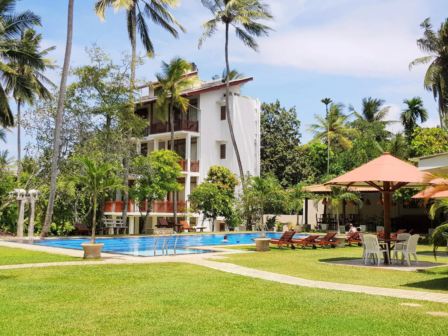 Sanmira Renaissance Hotel