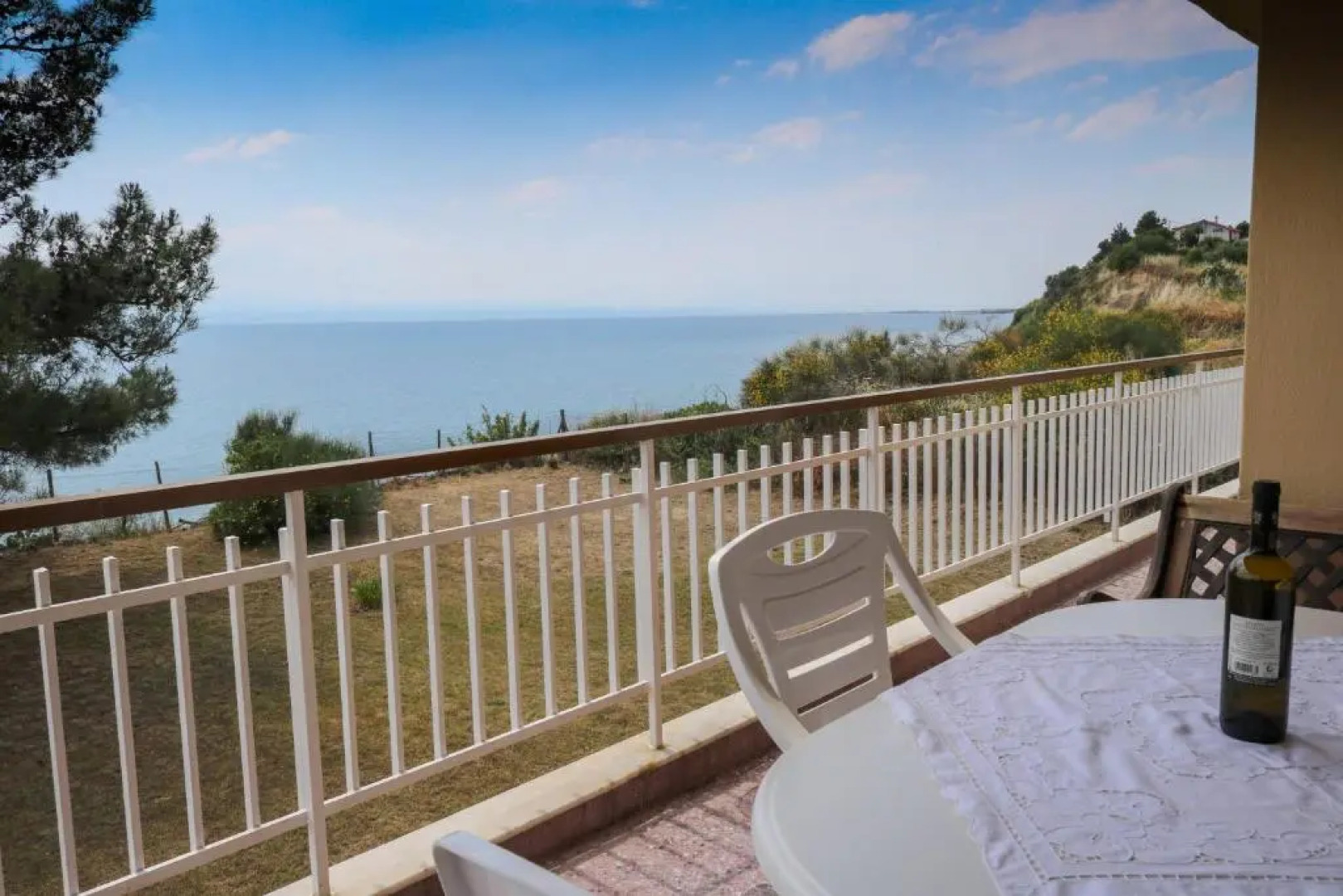 Sunshine House offering spectacular views to Olymp A