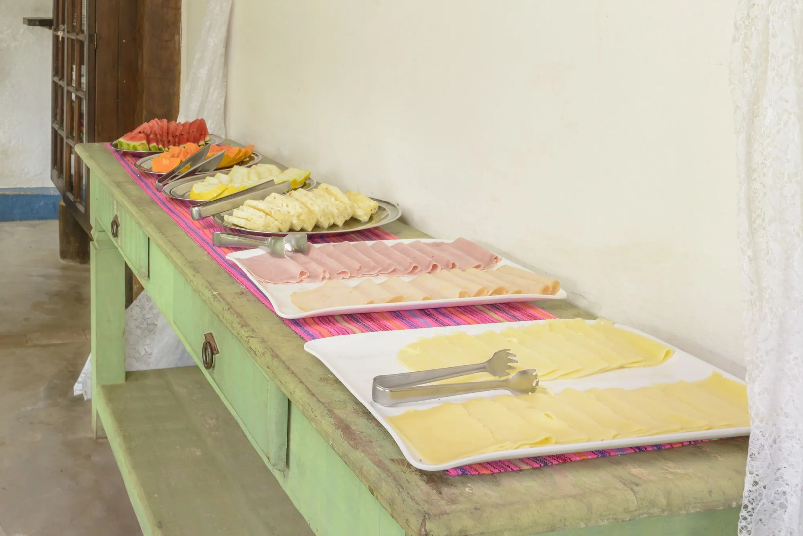 VELINN Pousada Bromélias