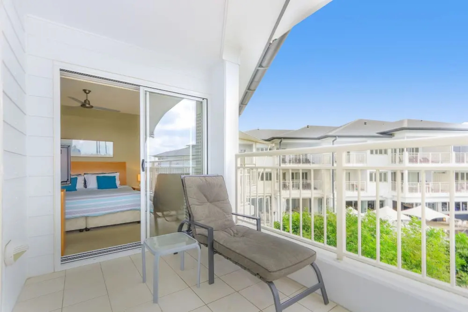 Amazing Ocean Views One Bedroom Spa Suite