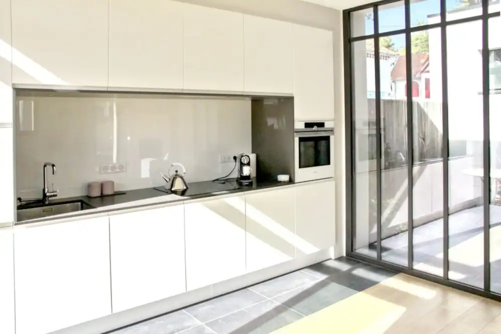 House With 4 Bedrooms in La Baule-escoublac, With Enclosed Garden and
