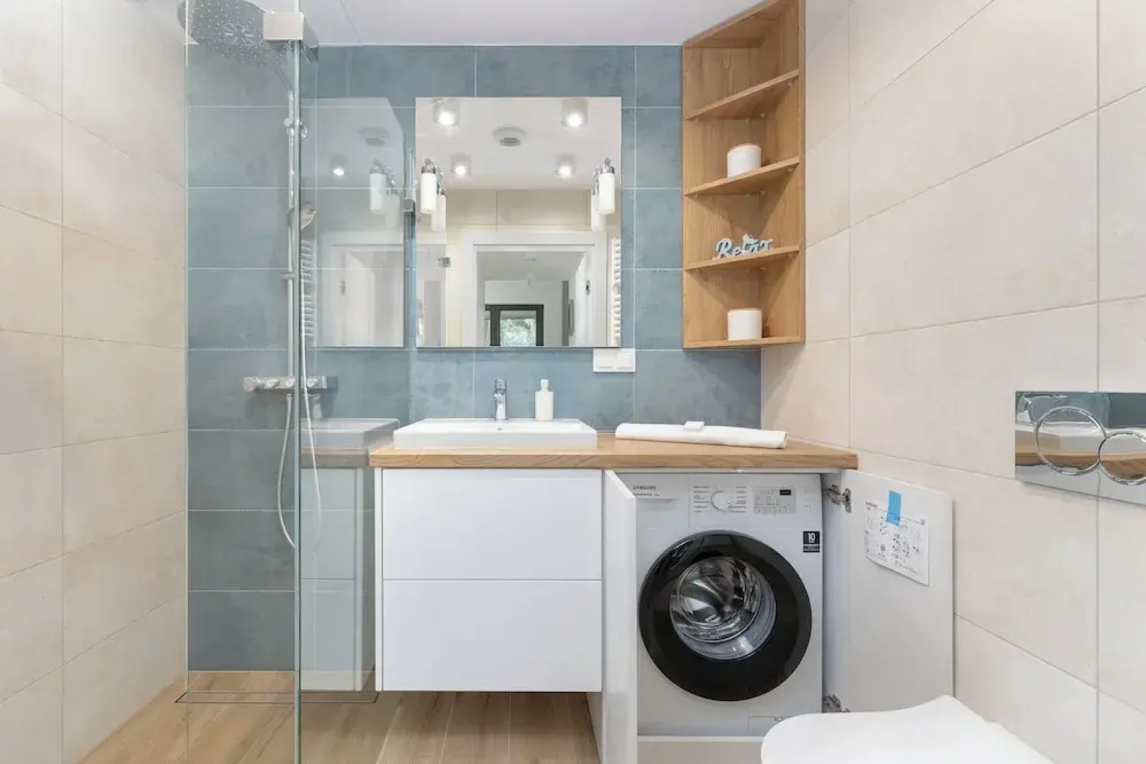 Shellter Apartment by Renters Prestige