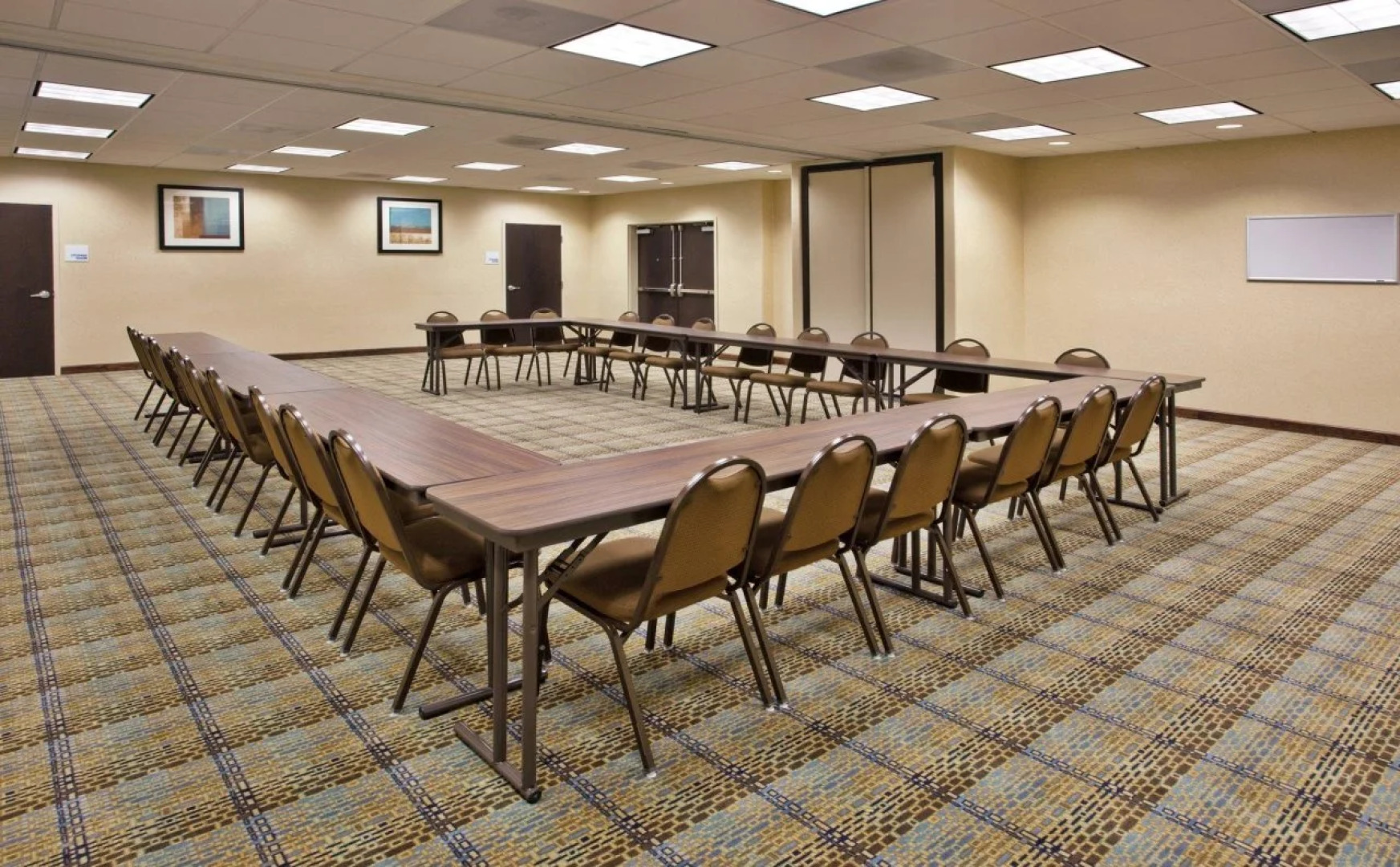 Holiday Inn Express and Suites Moultrie by IHG