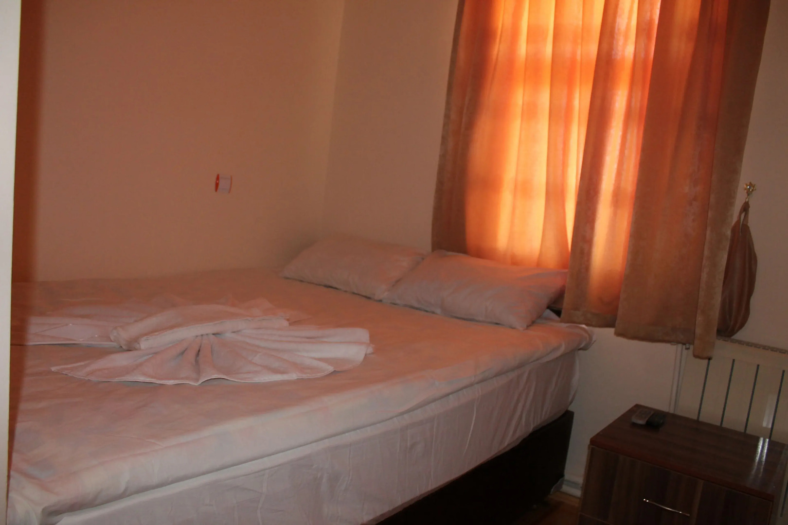 Sultan Pansion Bird Paradise