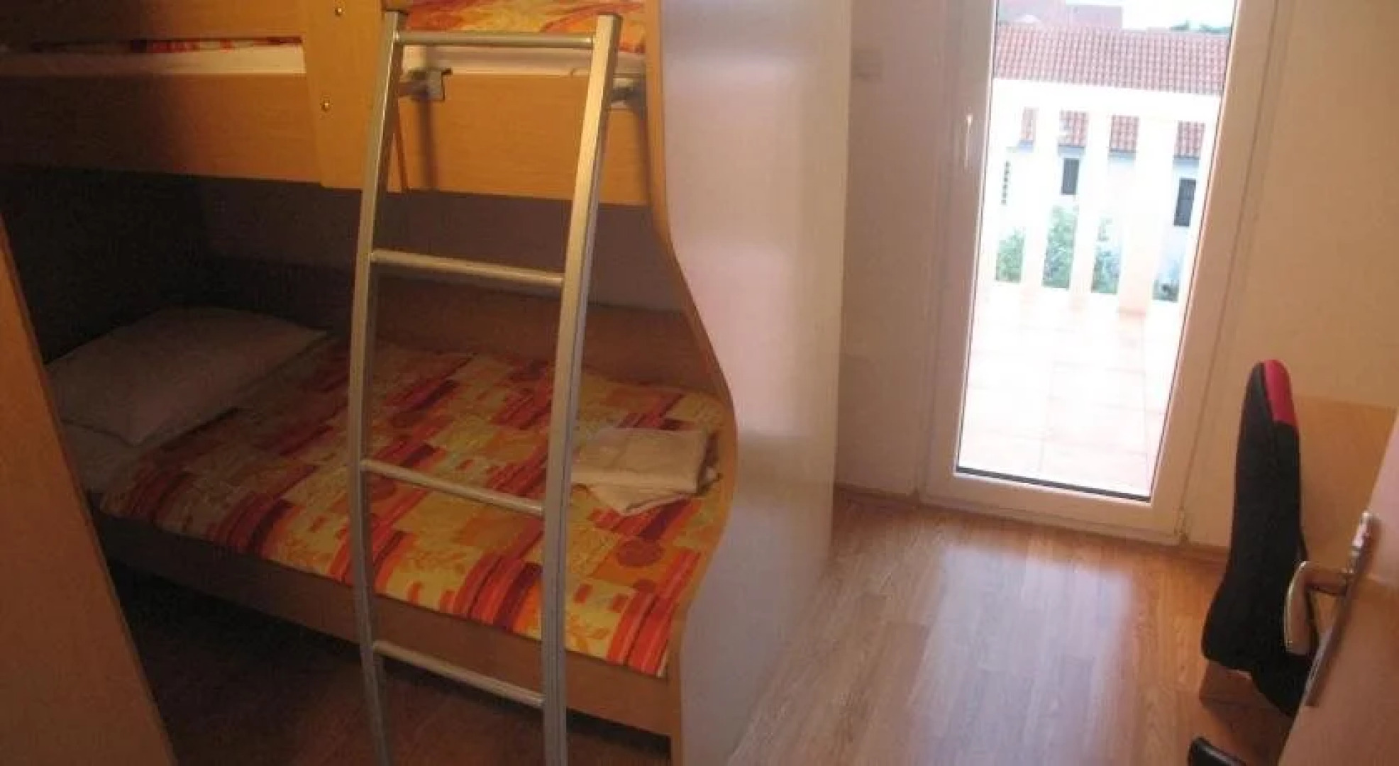 Apartments & Rooms Pierino