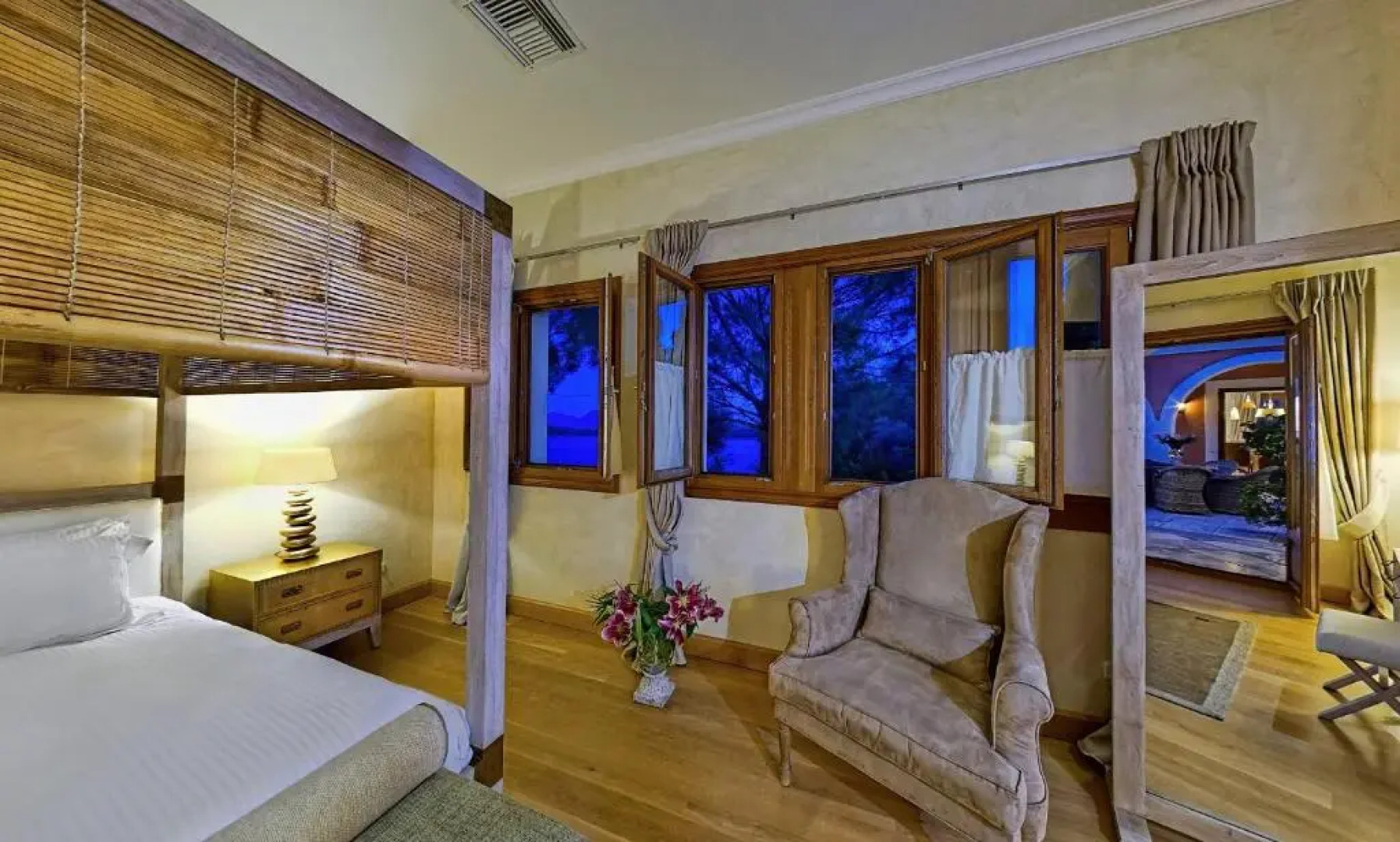 Villa Veneziano – Suites & Villa.