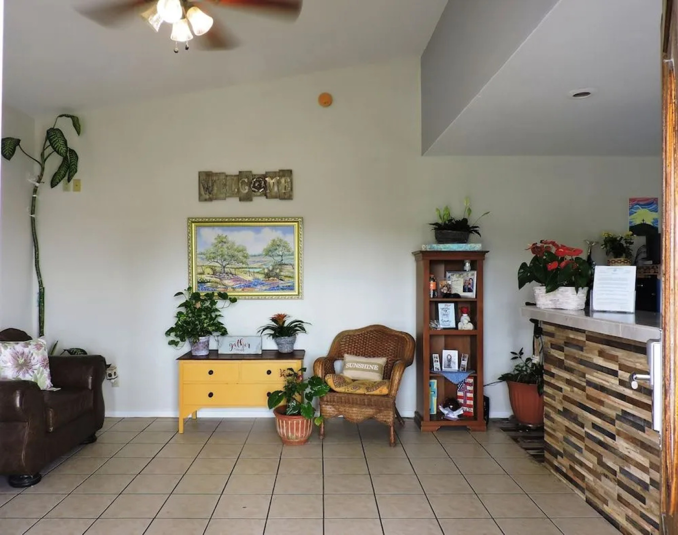 Riata Inn Crystal City