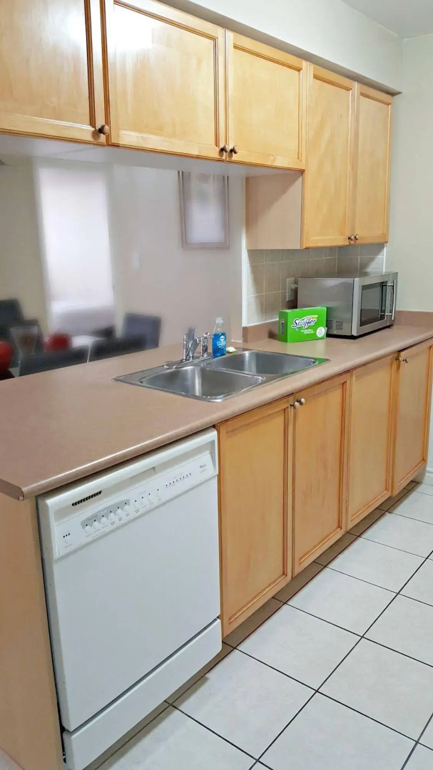 Pelican Suites at North Vancouver