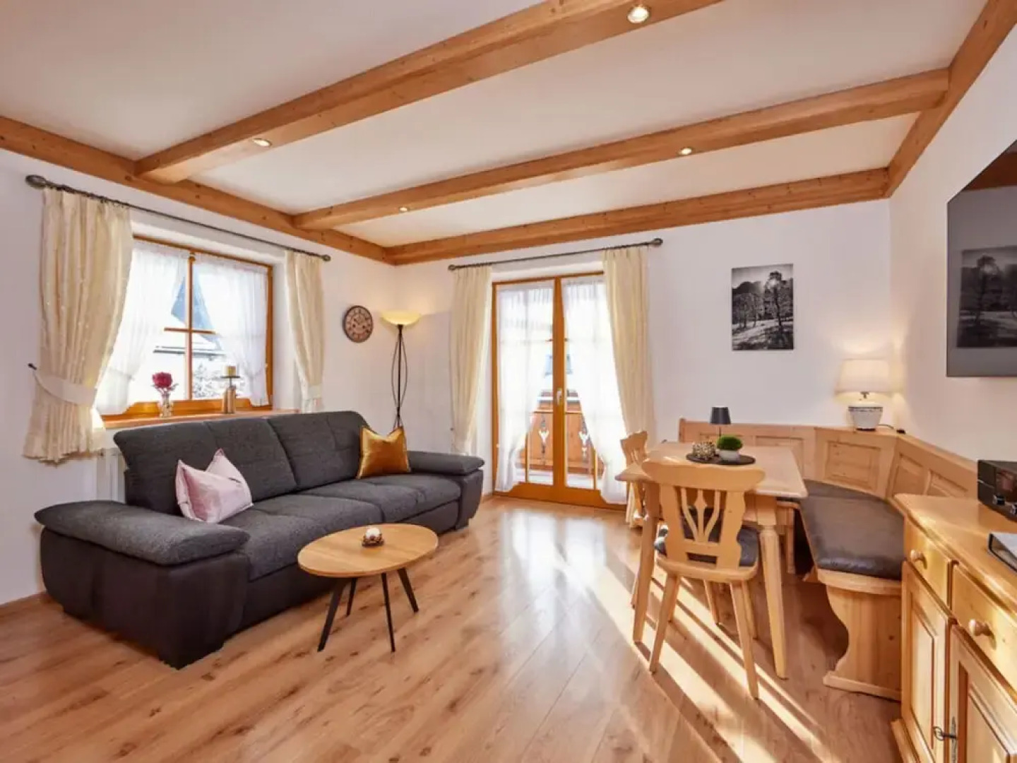 "karwendel" Modern Retreat