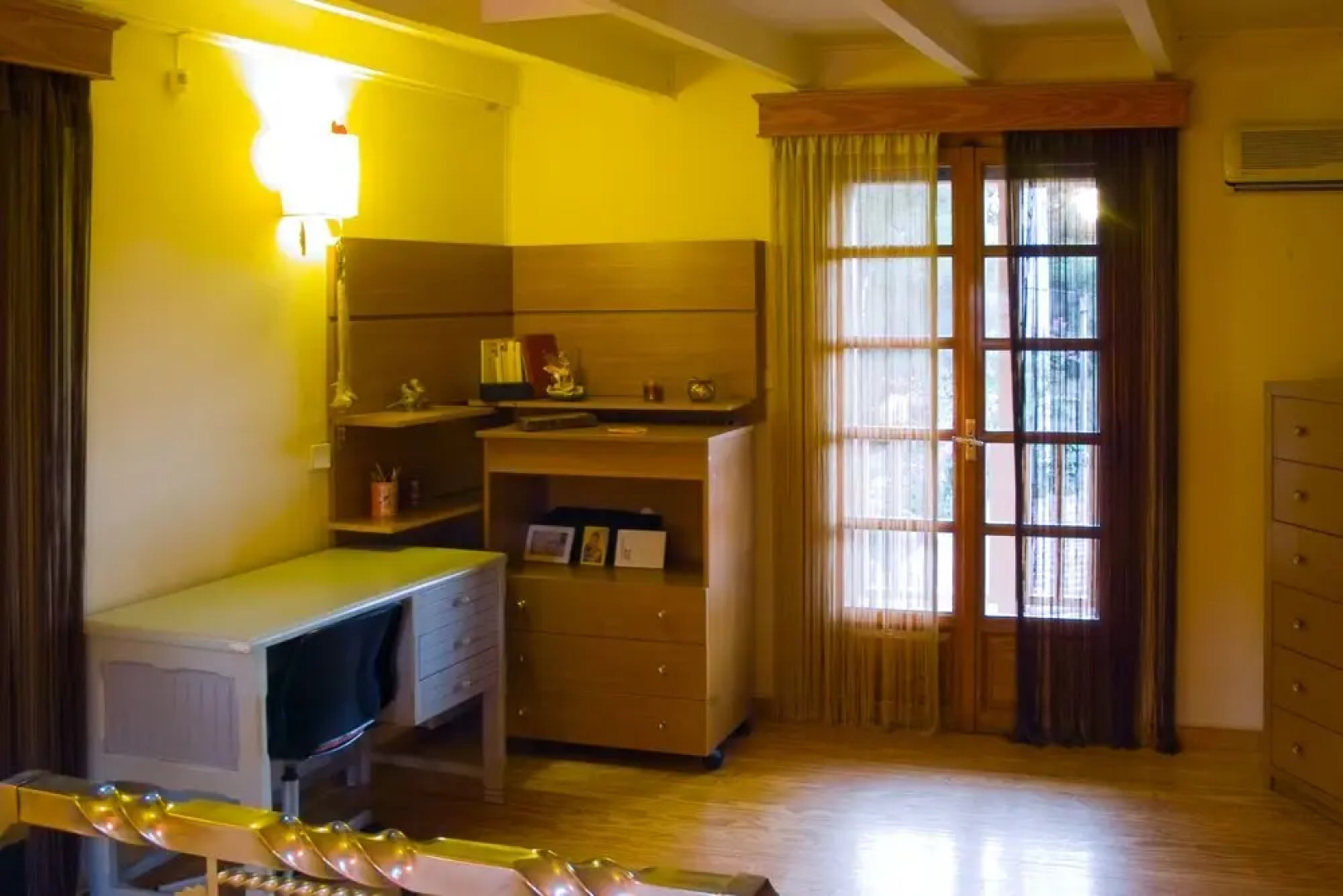 Villa Donna - Unique 3 level home