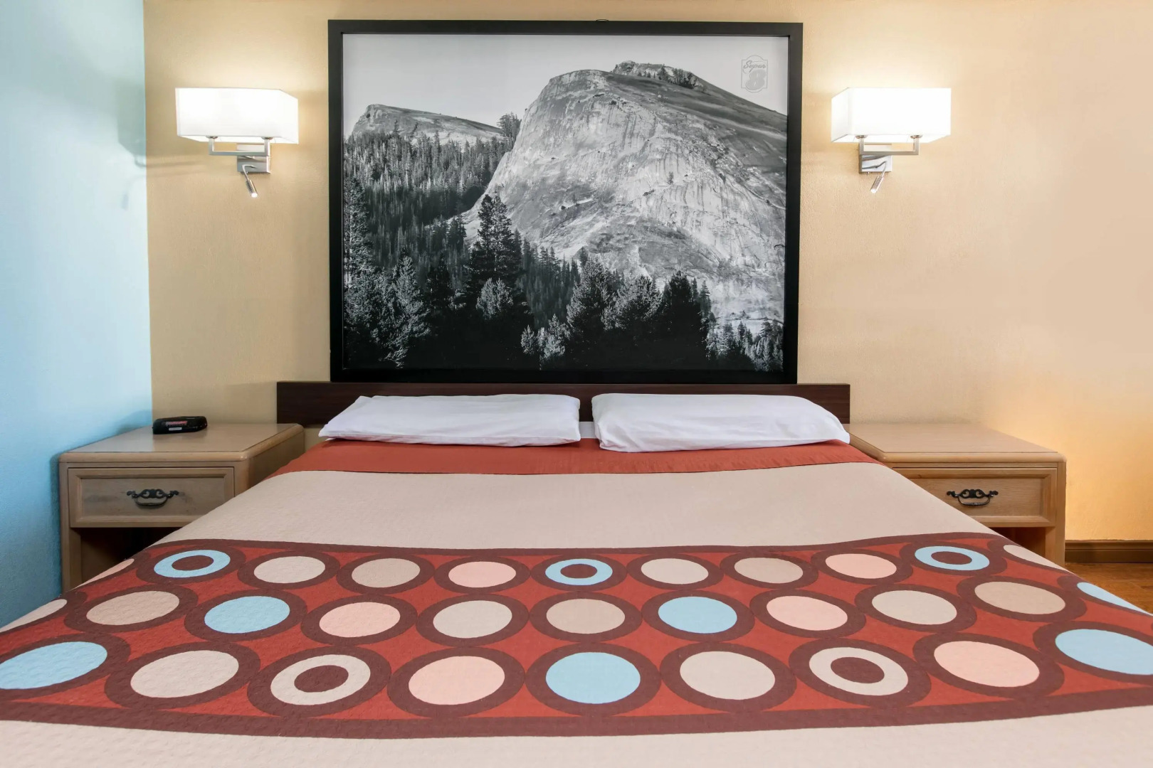 Super 8 by Wyndham Bishop