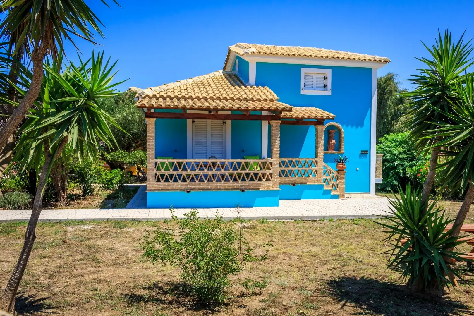 Porto Gerakas Villas & Apartments